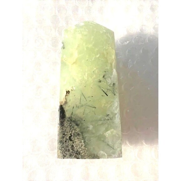 Beautiful Prehnite Tower - Picture 2 of 8